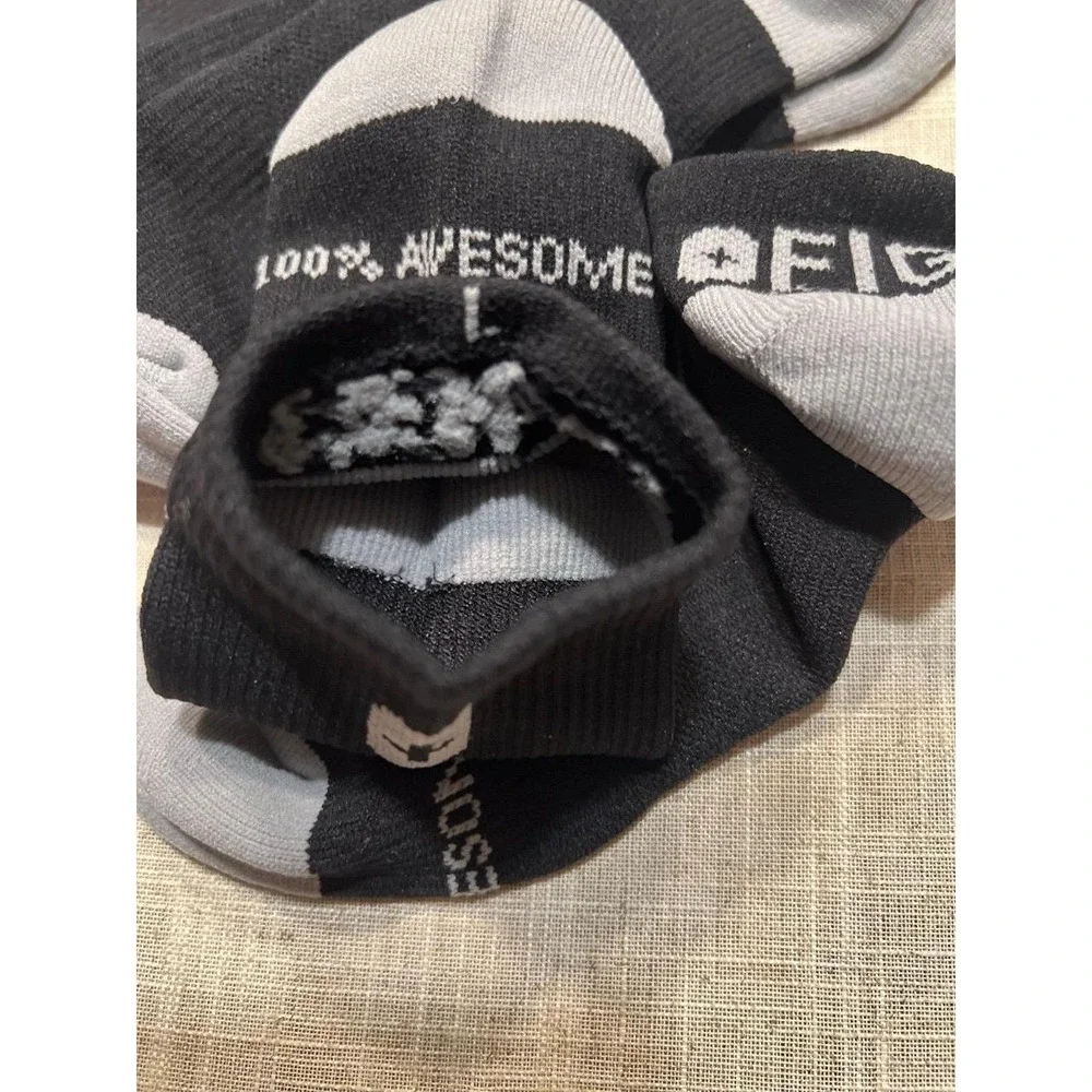 FIGS Ankle Socks Lot of 3 Black/Gray Size Large NWOT